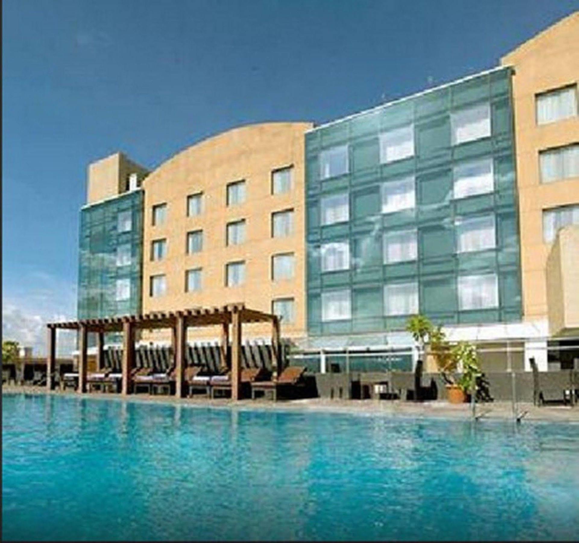 Royal Orchid Central, Pune Exterior photo